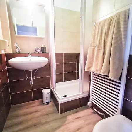 Szin-Aranyhid Apartman Siofok Exterior photo