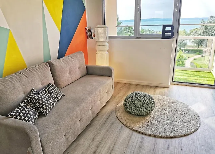 Szin-Aranyhid Apartman